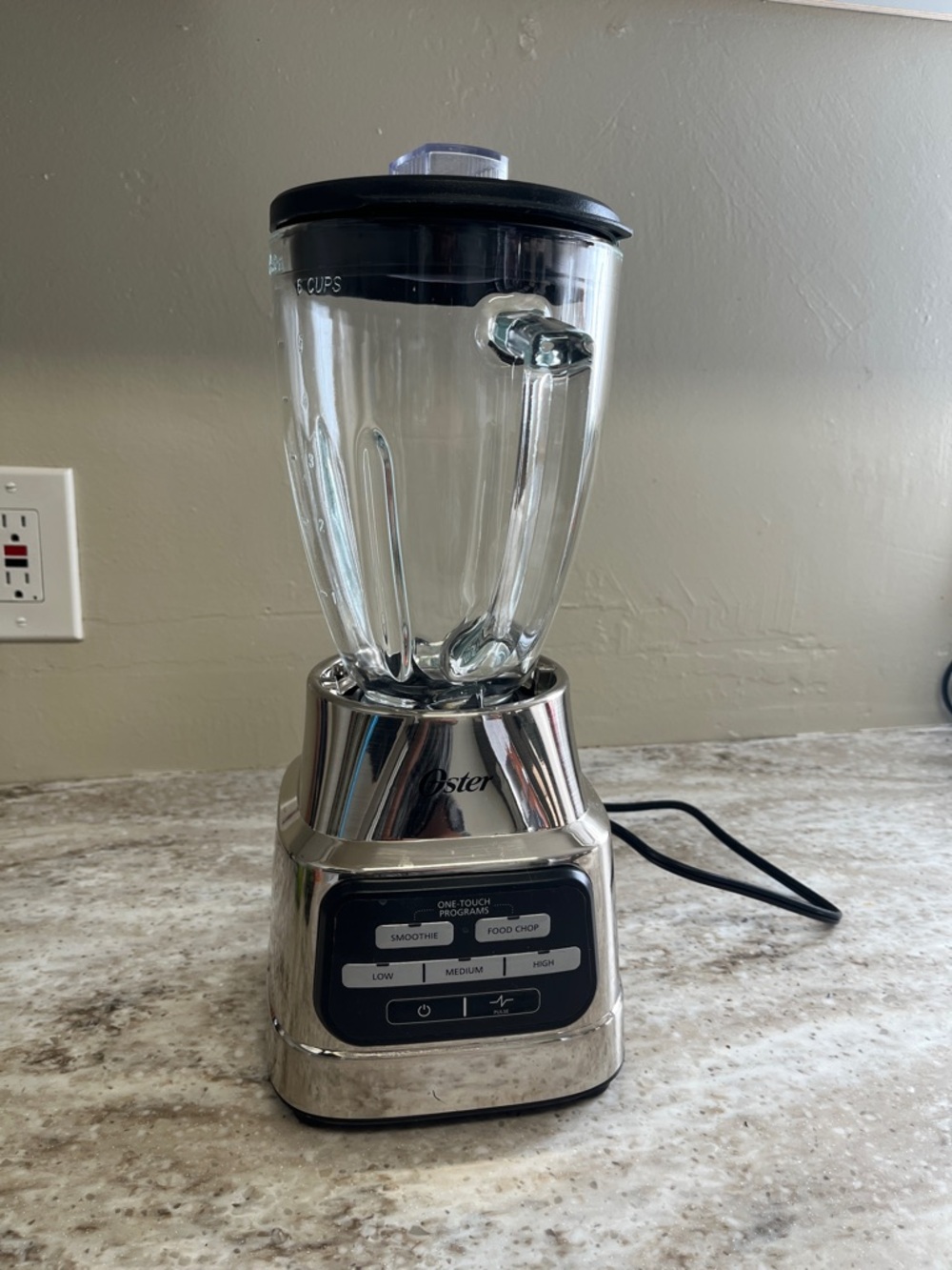 Oster One-Touch Blender with Auto-Programs and 6-Cup Boroclass Glass Jar